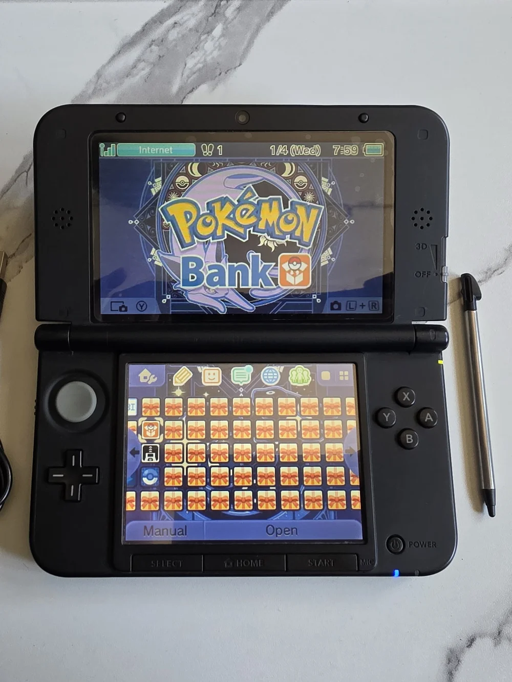 Nintendo 3DS XL Handheld Console - Grat With 128gb SD Card